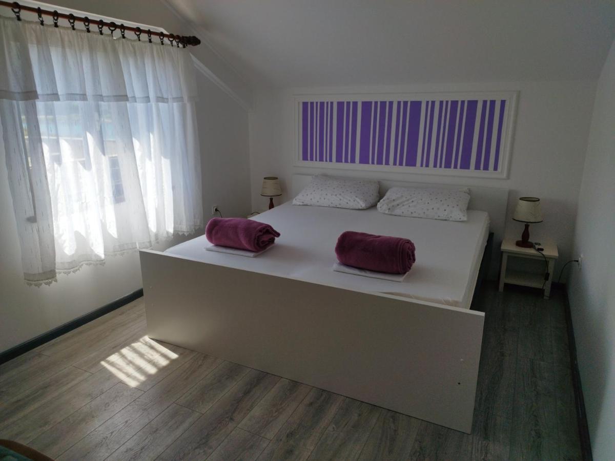 Apartments Jakovljevic Grebastica Bagian luar foto