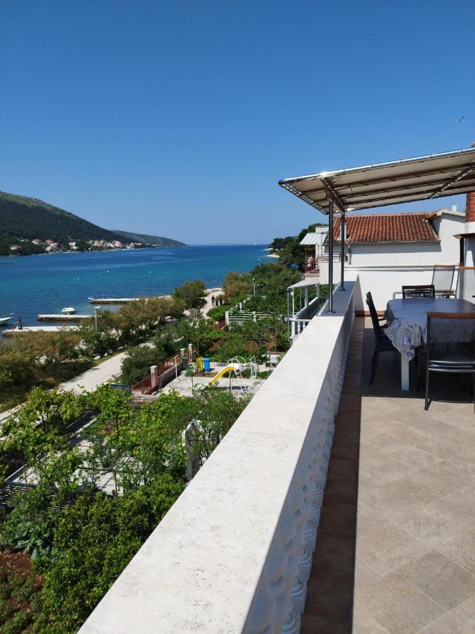 Apartments Jakovljevic Grebastica Bagian luar foto