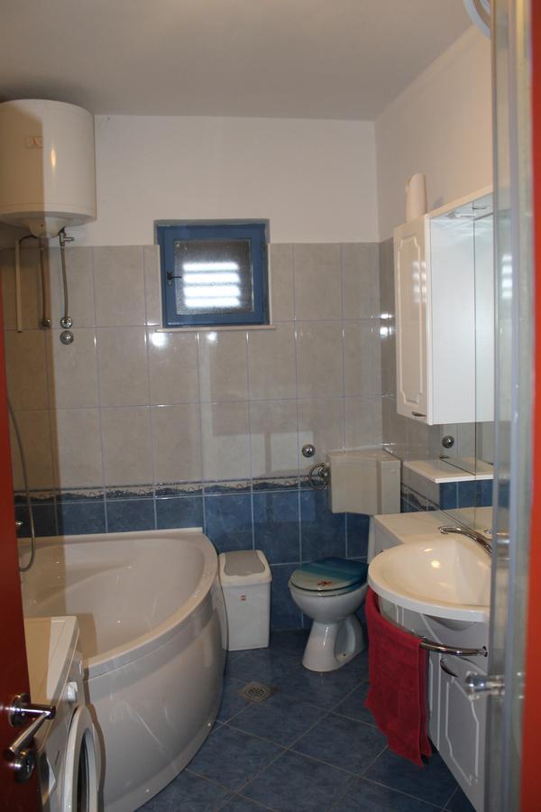 Apartments Jakovljevic Grebastica Bagian luar foto